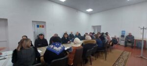 Consultări publice